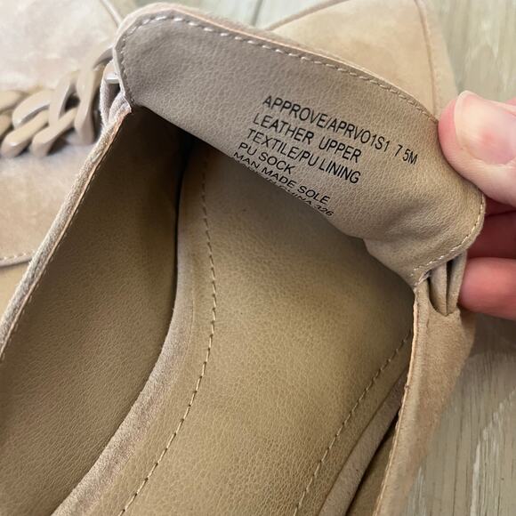 Steve Madden 'Approve' Women's 7.5 Suede Taupe Leather Chain Mule Slide - Picture 7 of 9